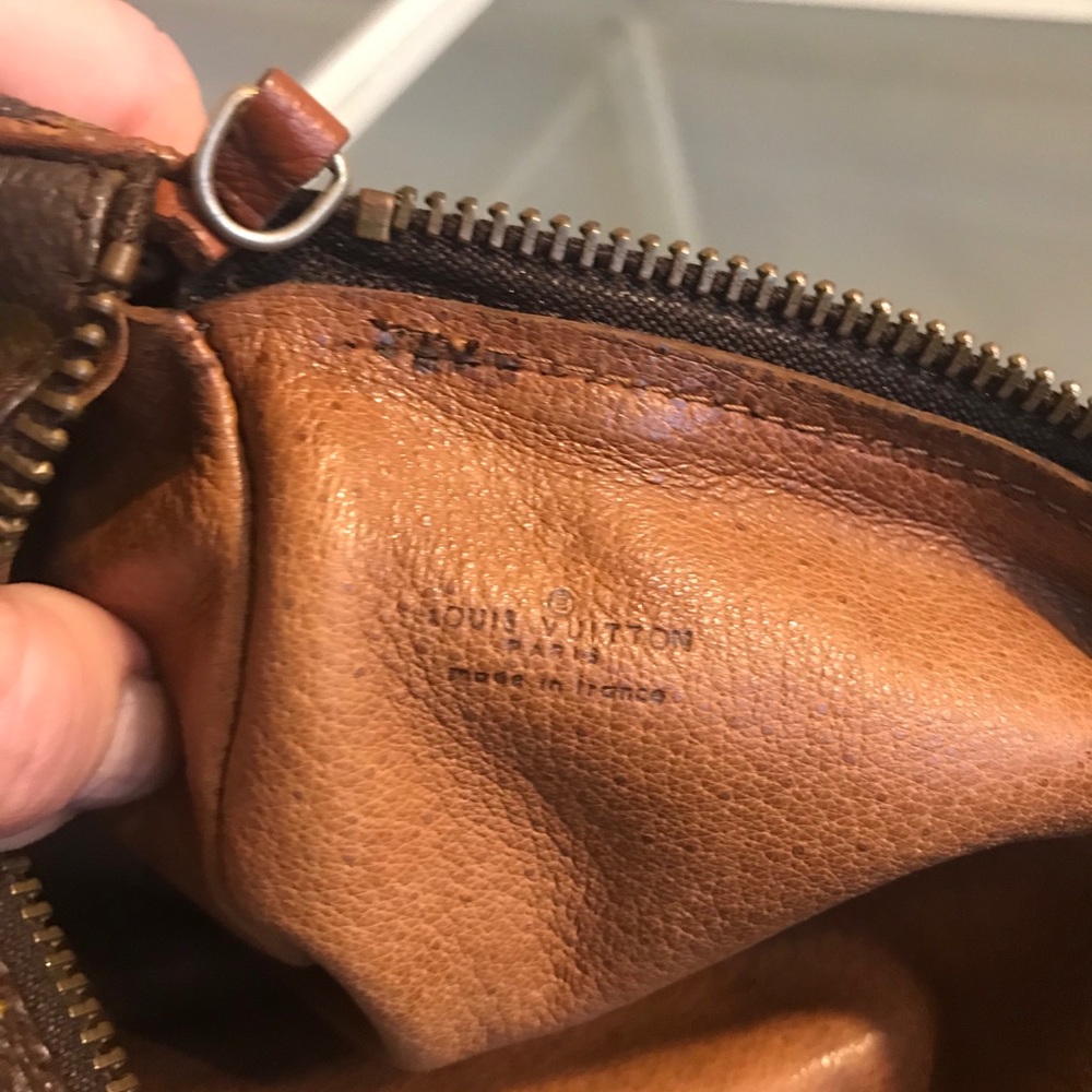Authentic Louis Vuitton Papillion with mini - Picture 7 of 8